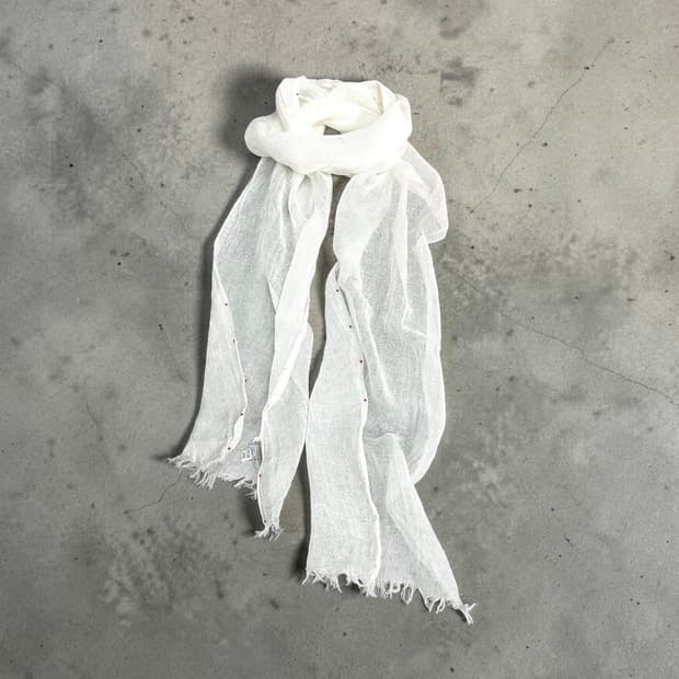 로로피아나 실크 스카프