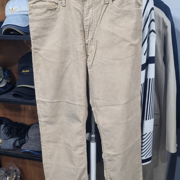 levis513 베이지색 코듀로이바지 34 컨디션9/10