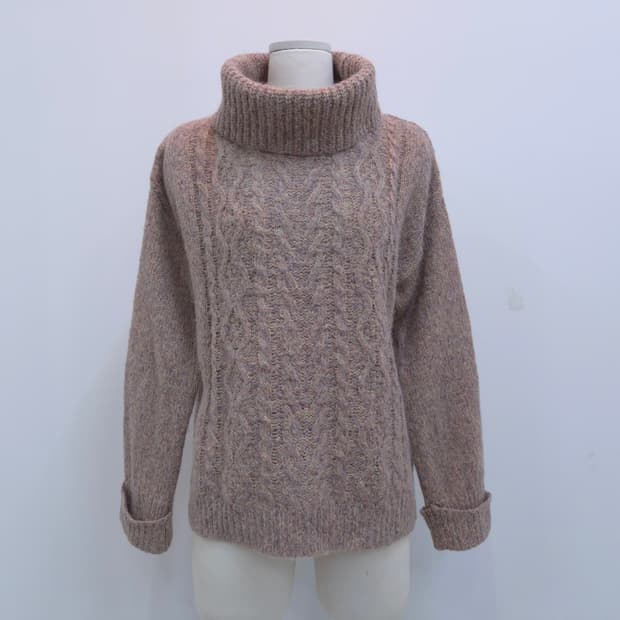 알파카 블렌드 폴라 케이블 니트