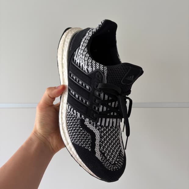 아디다스 울트라부스트 1.0 오레오 270