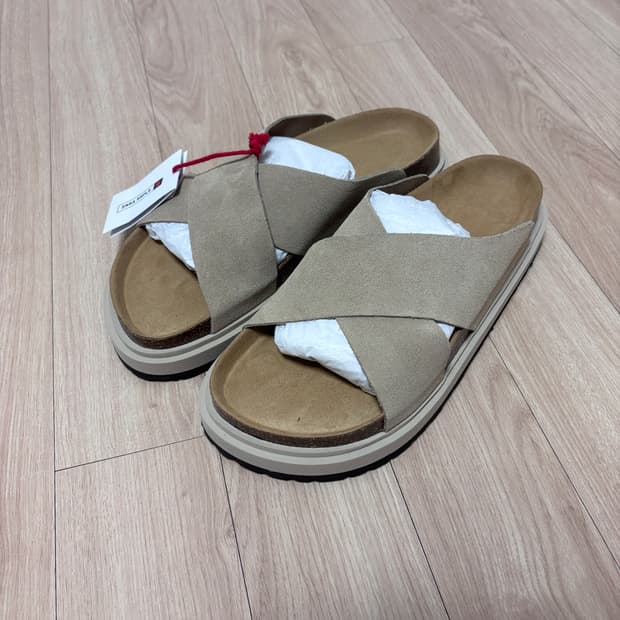 새상품) 270 자라 리얼 스웨이드 크로스 스트랩 샌들