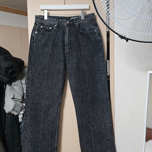 모드나인 mod1w 블랙 스타더스트 데님

30