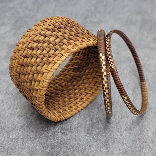 vintage bangle set