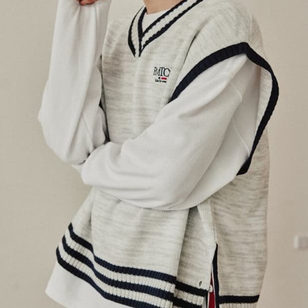 로멘틱 크라운 니트조끼