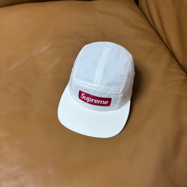 Supreme 슈프림 화이트 캠프캡 모자 (Jacquard White)