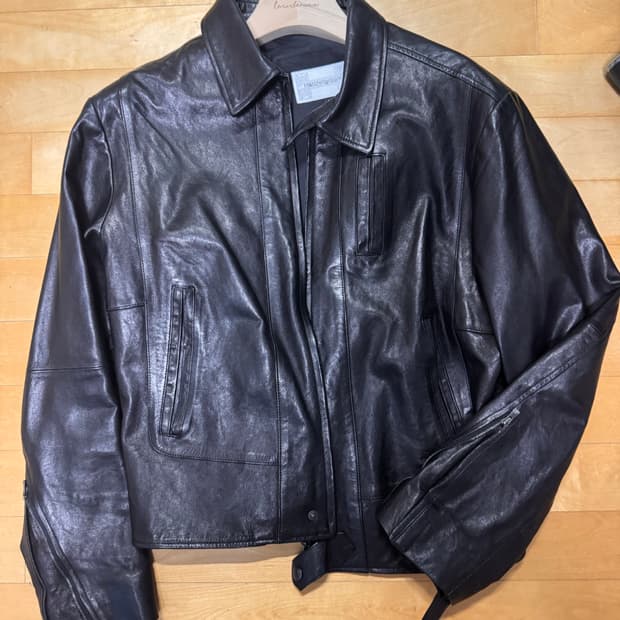 해칭룸 레더자켓