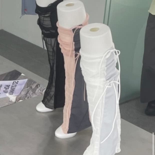 (새상품) 허그유어스킨 레그워머 화이트