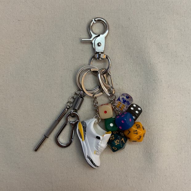 🧿 Dice Runner–멀티 다이스 & 스니커 키링