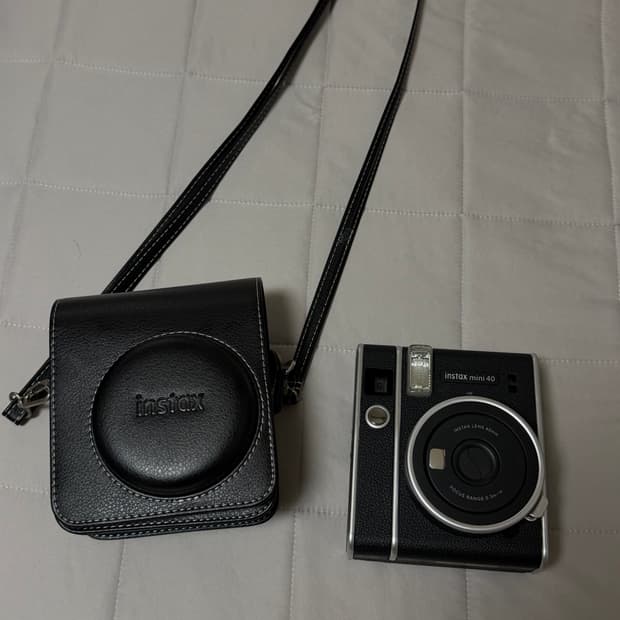 후지필름 인스탁스 미니 40 폴라로이드 + 가죽케이스