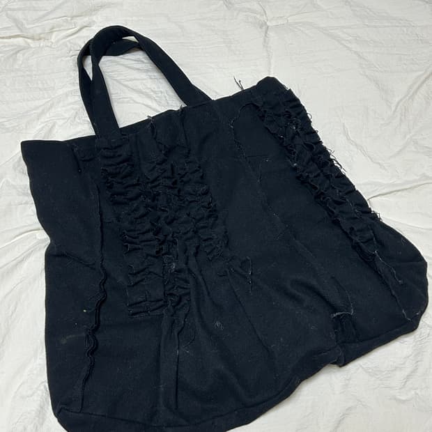 꼼데가르송 프릴 토트백