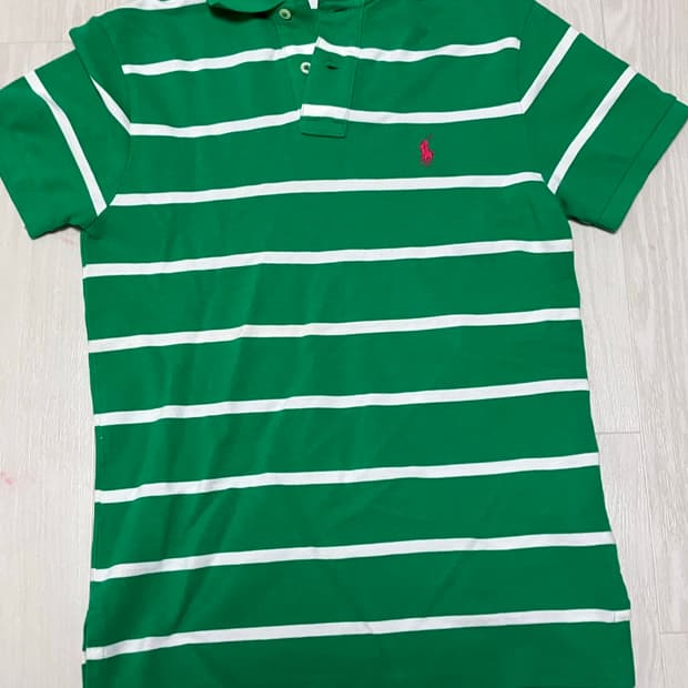 폴로 카라 티셔츠