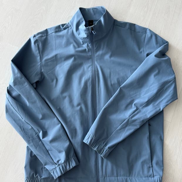 룰루레몬 트랙자켓 m