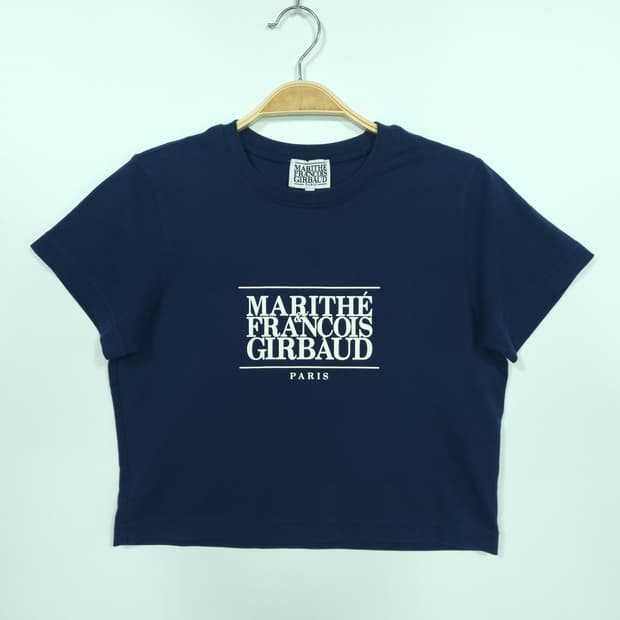 마리떼 프랑소와 저버 네이비 크롭 티셔츠