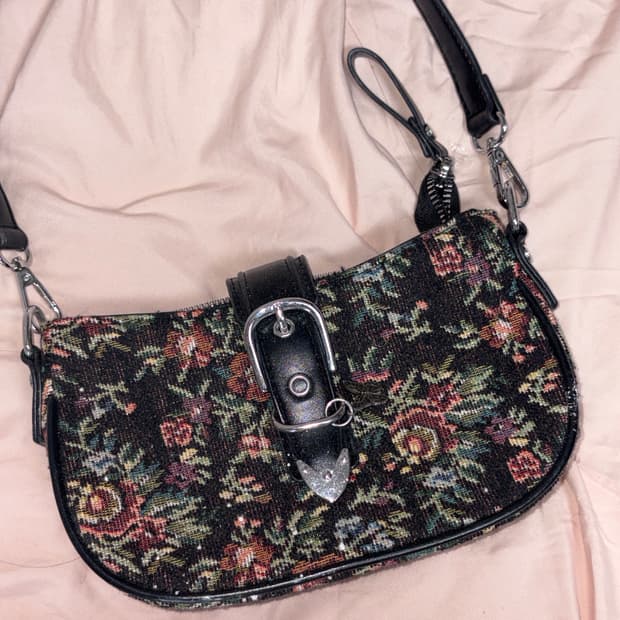 팬시클럽 동양화 자수 핸드백