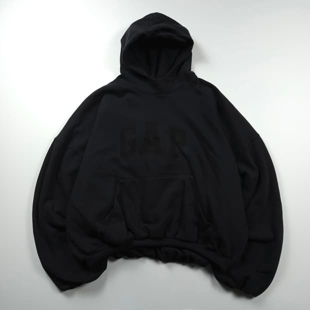 이지 갭 엔지니어드 바이 발렌시아가 도브 후드 블랙  (XL)