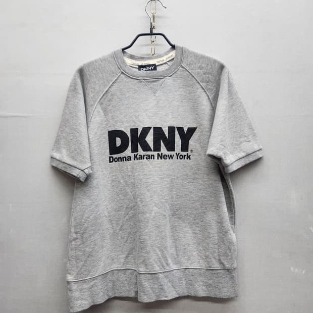 90'S DKNY 빅로고 스웻 반팔티 M 남여공용