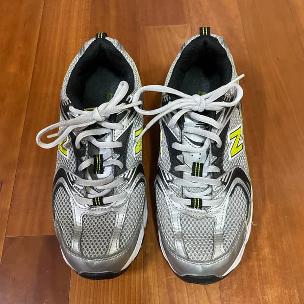 뉴발란스 530 네온실버 230사이즈 (택배비무료)