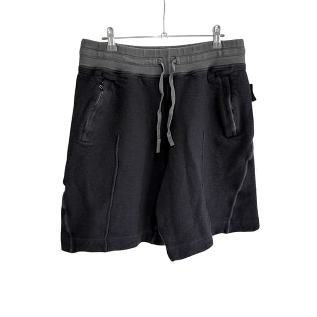 스톤아일랜드 23SS 쉐도우 프로잭트 고스트 와펜 버뮤다 쇼츠