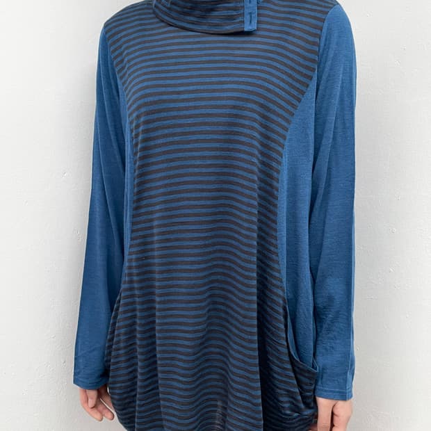 너드 블루 버튼 디테일 원피스