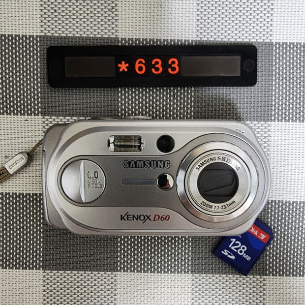 삼성캐녹스 D 60 디지털카메라