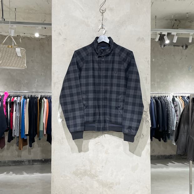 프레드 페리 블랙 앤 네이비 체크 헤링턴 자켓