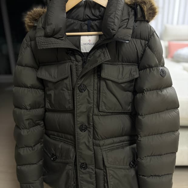 몽클레어 슈브르즈 2사이즈 백화점판 한글택