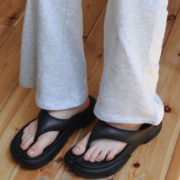 PAES 페이즈 블랙 제니쪼리 240사이즈