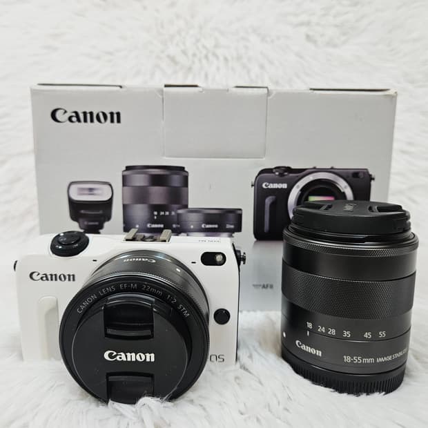 [민트] 캐논 EOS M2 미러리스 더블렌즈 킷 22mm, 18-55mm