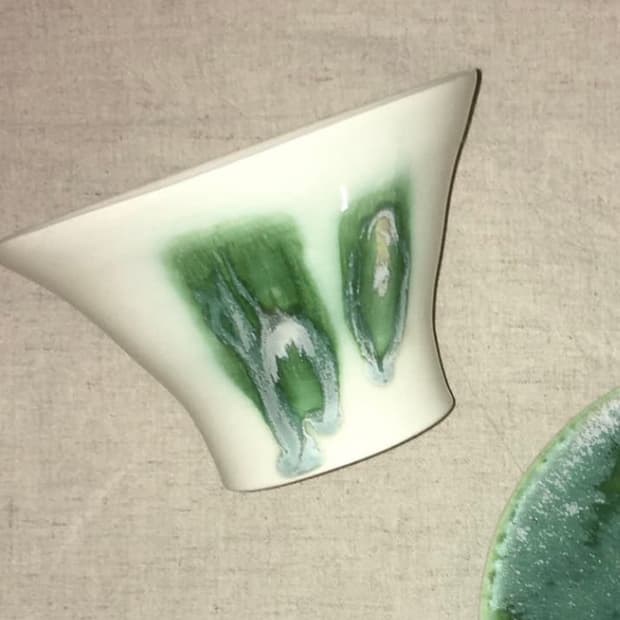 Ceramic bowl (green)