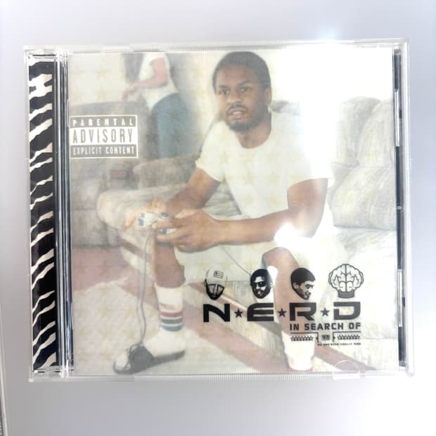 [초판] 엔이알디(N.E.R.D) - In Search Of.. cd