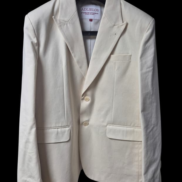 ADLIELOS 아이보리색 블레이저 자켓 M사이즈