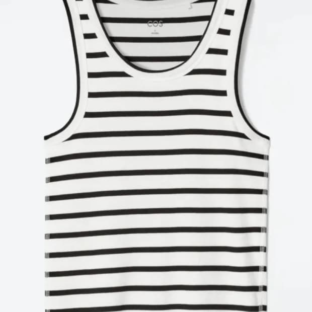 새상품컨디션/코스 탱그탑 스프라이트 나시티