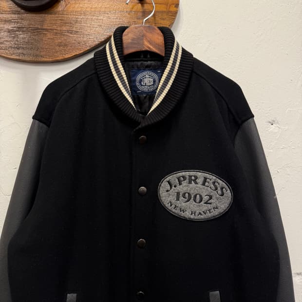 (M) J.PRESS 제이프레스 Leather Arm Varsity Ja