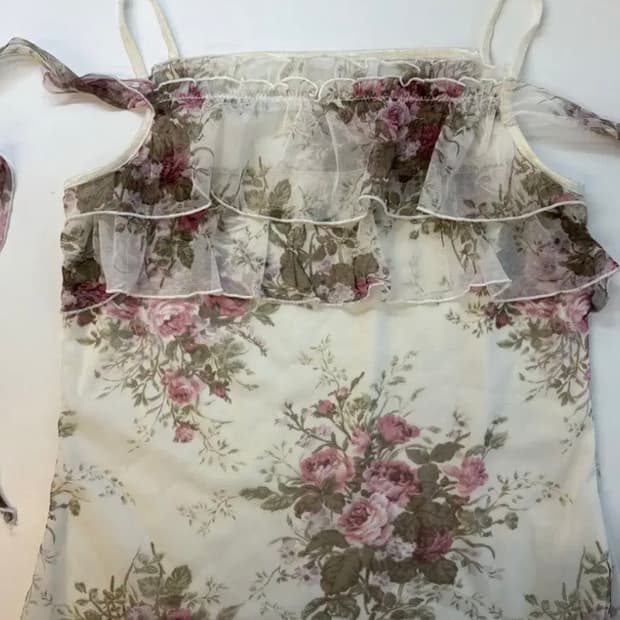 빈티지 플라워 홀터넥 레이스 나시