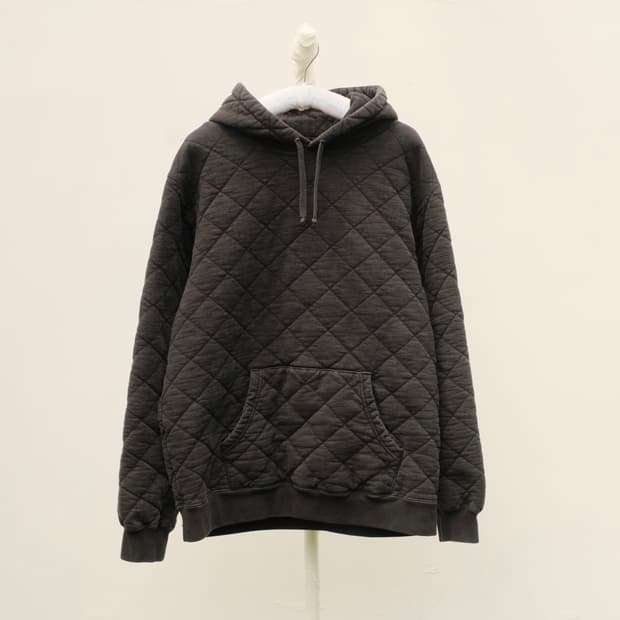슈프림 18FW 퀄티드 후드티 XL