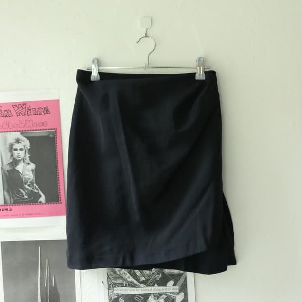 3.1 Phillip Lim 비대칭 드레이프 랩 스커트 