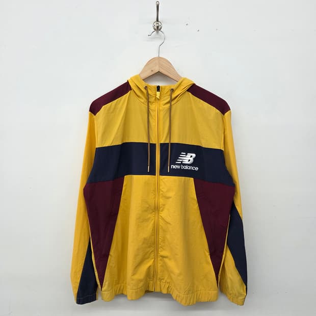 뉴발란스 컬러블록 바람막이 옐로우 남성 M