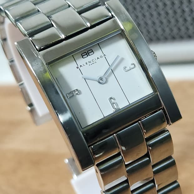 # 빈티지 발렌시아가 스퀘어 망치 여성명품시계 급처