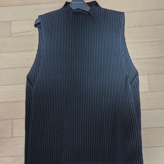 옴므플리세 베스트, 바지