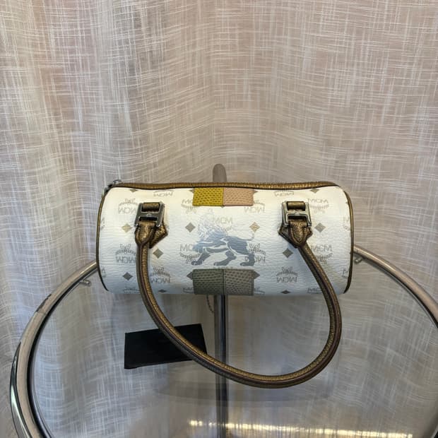 정품 MCM 비세토스 원통백    