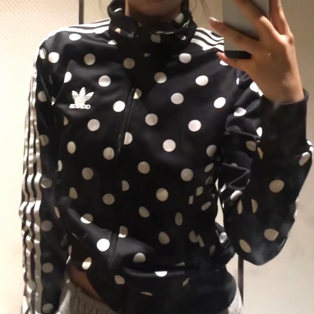 나우아임영 아디다스 져지
