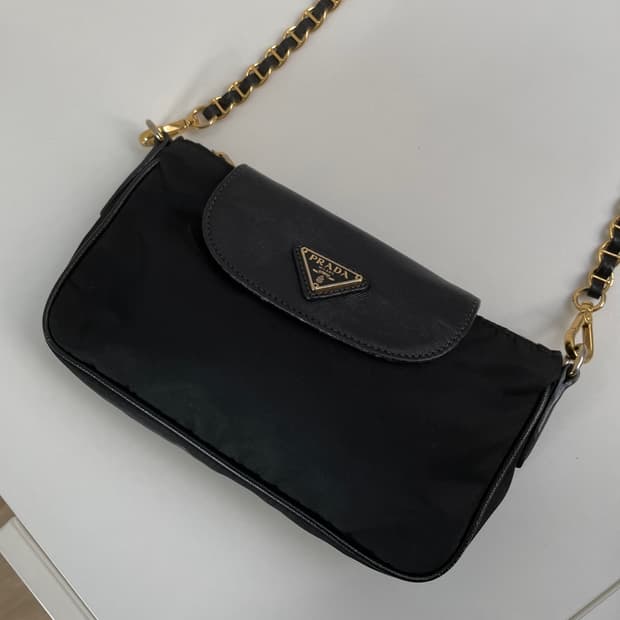 프라다 리나일론 사피아노 크로스백