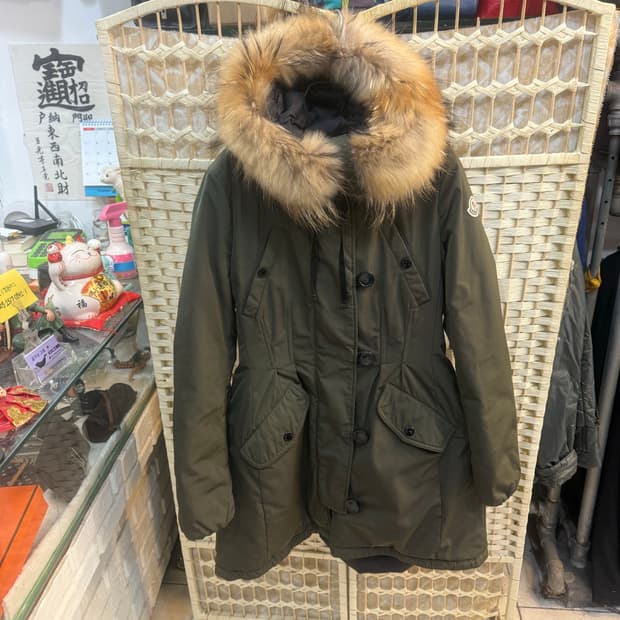 2/55 정품 몽클레어 아레텔 폭스 퍼 패딩 팝니다