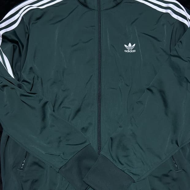 아디다스 다크그린 져지 L사이즈