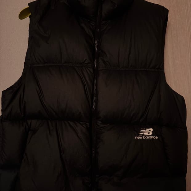 뉴발란스 조끼패딩