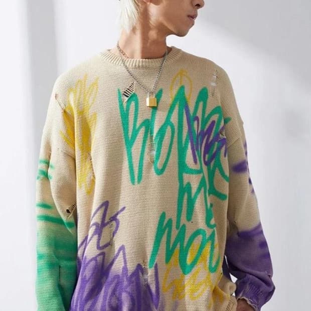 빈티지 데미지 그래피티 프린팅 니트 스웨터