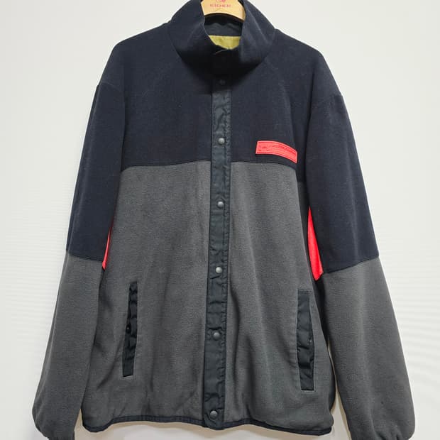 언더아머 양면 리버시블 블록 플리스 자켓 점퍼