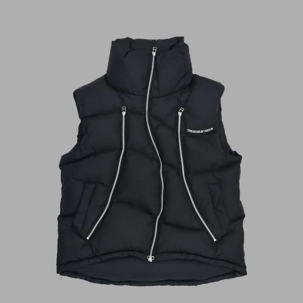 더뮤지엄비지터 조끼패딩