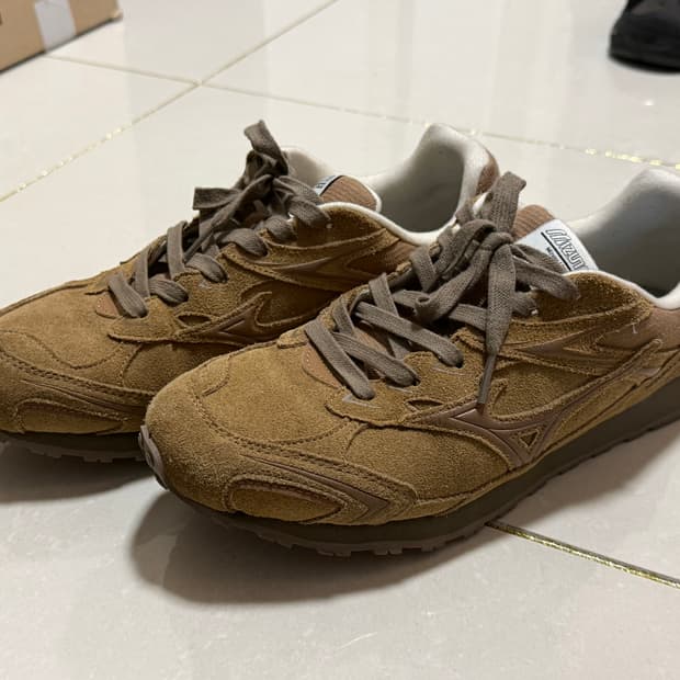 미즈노 LG 60S 2K 브라운