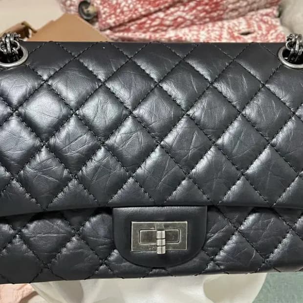 빈티지샤넬 은장 블랙 체인 미디움 플립백 카프스킨 미듐 숄더